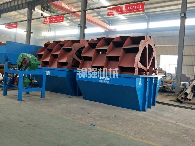 主要有哪些采石場破碎機設(shè)備呢?配置全套需要多少錢?(圖4) 主要有哪些采石場破碎機設(shè)備呢?配置全套需要多少錢?(圖4)